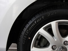 2013款 1.5L 手动 标准型