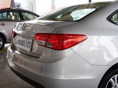 2013款 1.5L 手动 标准型