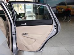 2013款 1.5L 手动 标准型