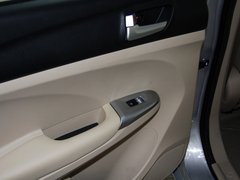 2013款 1.5L 手动 标准型