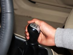 2013款 1.5L 手动 标准型
