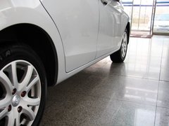 2013款 1.5L 手动 标准型