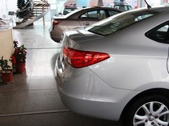 2013款 1.5L 手动 标准型