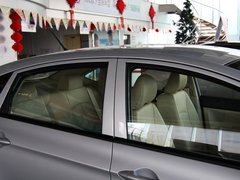 2013款 1.5L 手动 标准型