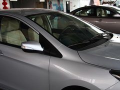 2013款 1.5L 手动 标准型