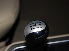 2013款 1.5L 手动 标准型