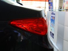 2013款 1.5L 手动 标准型
