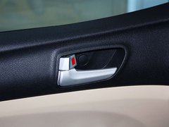 2013款 1.5L 手动 标准型