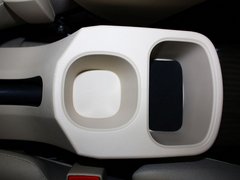 2013款 1.5L 手动 标准型