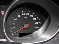 2013款 1.5L 手动 标准型