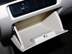 2013款 1.5L 手动 标准型