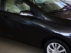 2013款 1.5L 手动 标准型