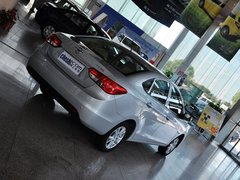 2013款 1.5L 手动 精英型