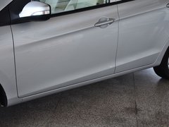 2013款 1.5L 手动 精英型
