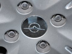 2013款 1.5L 手动 精英型