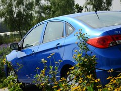 2013款 1.5L 手动 豪华型