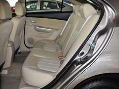 2013款 1.6L 手动 三厢旗舰版