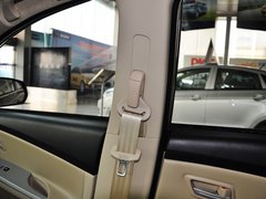 2013款 1.6L 手动 三厢旗舰版