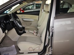 2013款 1.6L 手动 三厢旗舰版