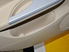 2013款 1.6L 手动 三厢旗舰版