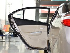 2013款 1.6L 手动 三厢旗舰版