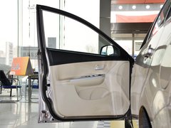 2013款 1.6L 手动 三厢旗舰版