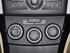2013款 1.6L 手动 三厢旗舰版