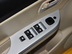 2013款 1.6L 手动 三厢旗舰版