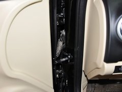 2013款 1.6L 手动 三厢旗舰版