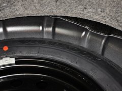 2013款 1.6L 手动 三厢旗舰版