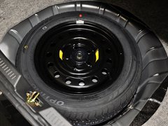 2013款 1.6L 手动 三厢旗舰版