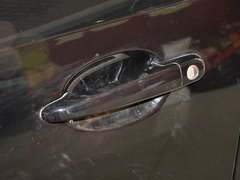 2013款 1.6L 手动 三厢旗舰版