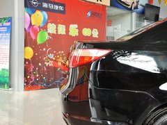 2013款 1.6L 手动 三厢旗舰版