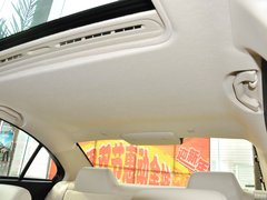 2013款 1.6L 手动 三厢旗舰版