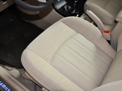 2013款 1.6L 手动 三厢旗舰版