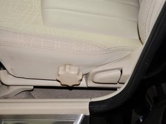 2013款 1.6L 手动 三厢旗舰版