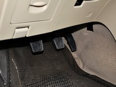 2013款 1.6L 手动 三厢旗舰版