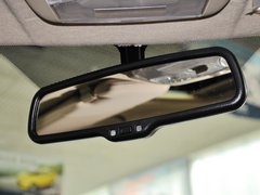 2013款 1.6L 手动 三厢旗舰版
