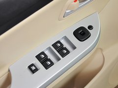 2013款 1.6L 手动 三厢旗舰版
