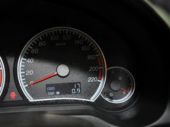 2013款 1.6L 手动 三厢旗舰版