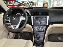 2013款 1.6L 手动 三厢旗舰版