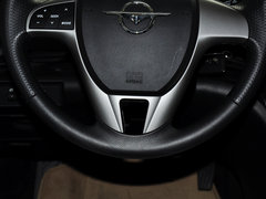 2013款 1.6L 手动 三厢风尚版