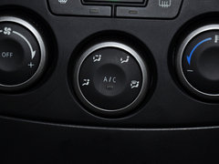 2013款 1.6L 手动 三厢风尚版