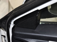 2013款 1.6L 手动 三厢风尚版