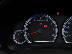 2013款 1.6L 手动 三厢风尚版