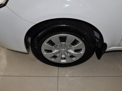 2013款 1.6L 手动 三厢风尚版