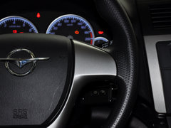 2013款 1.6L 手动 三厢风尚版