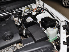 2013款 1.6L 手动 三厢风尚版