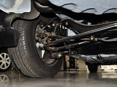 2013款 1.6L 手动 三厢风尚版