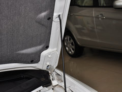 2013款 1.6L 手动 三厢风尚版